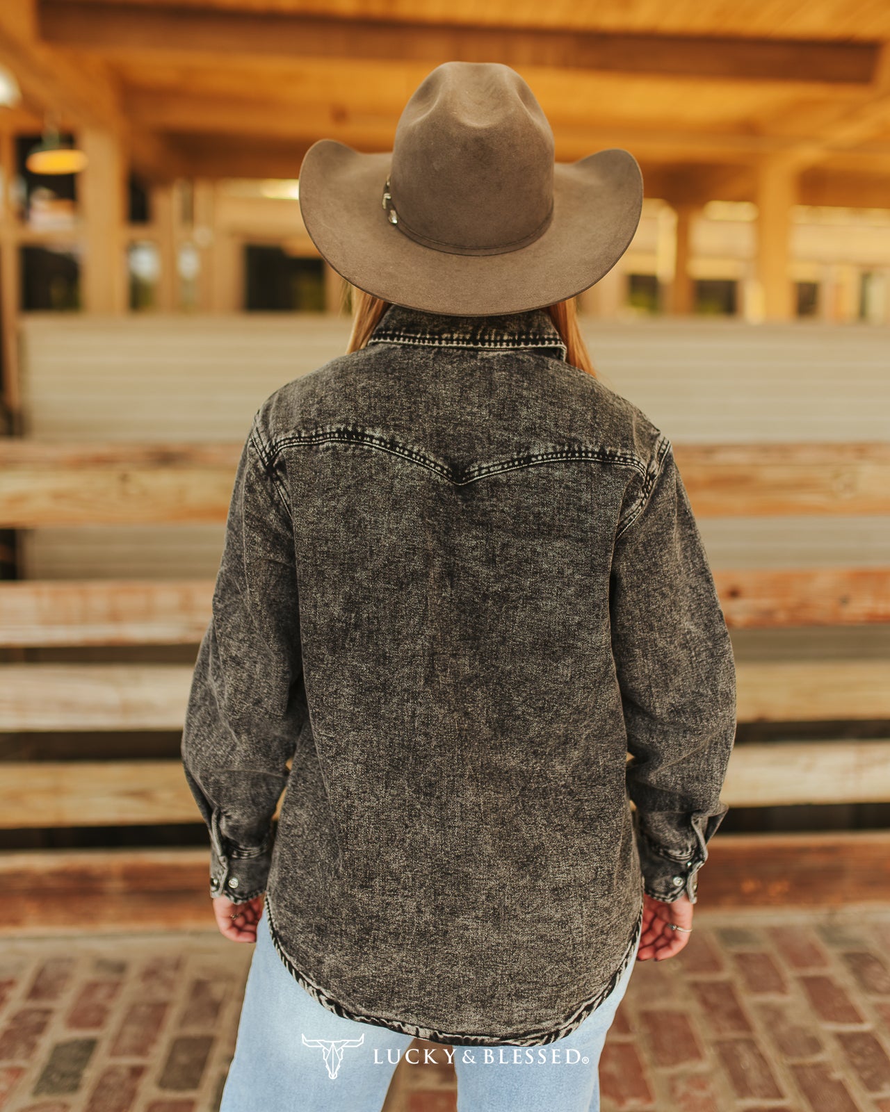 MINERAL WASH PEARL SNAP LONG SLEEVE SHIRT - BLACK DENIM
