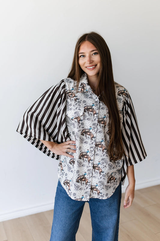 IVORY BUCKING HORSE PAISLEY