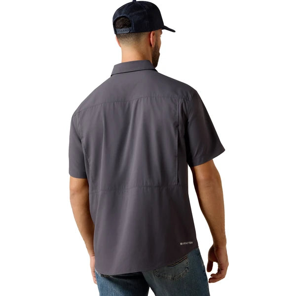 ARIAT MENS VENTTEK OUTBOUND SHORT SLEEVE SHIRT - CHARCOAL