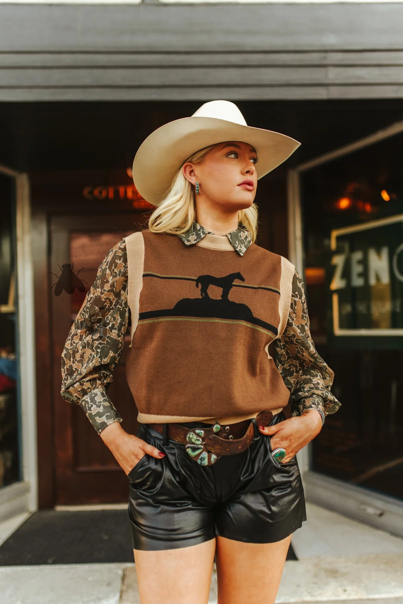 THE VEST IN THE WEST