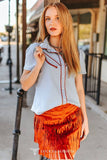 LIGHT WASH CAMEL CONTRAST ARROW PEARL SNAP PUFF SLEEVE TOP
