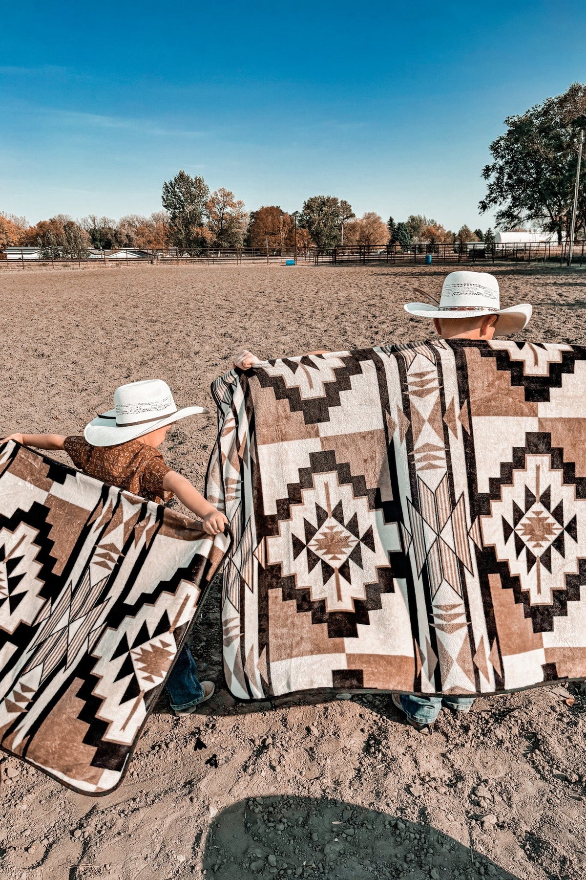 COWABUNGA COMFT BLANKET - TWO SIZES