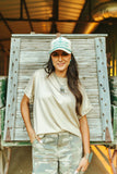 THE LUXY BUCKS BASIC TOP - SAND