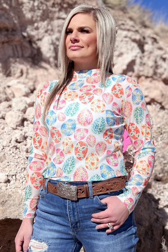 WALKING ON EGG SHELLS MESH TOP