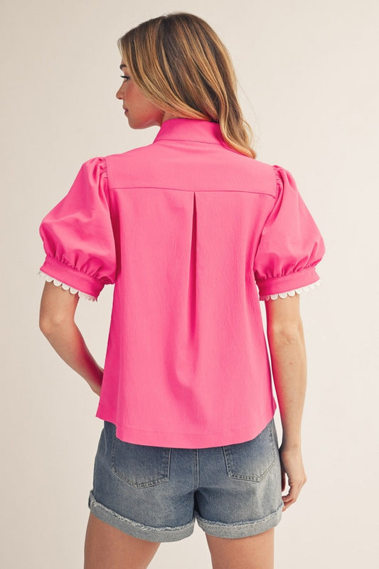 SCALLOP TRIM ACCENT SOLID CRINKLE TOP - HOT PINK