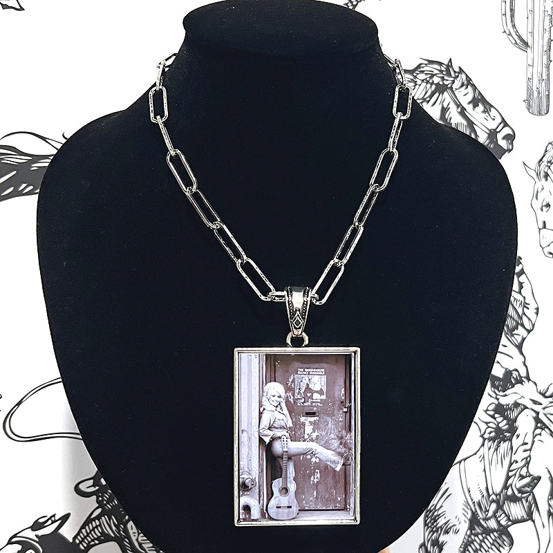 WESTERN BLACK WHITE DOLLY PORTRAIT NECKLACE
