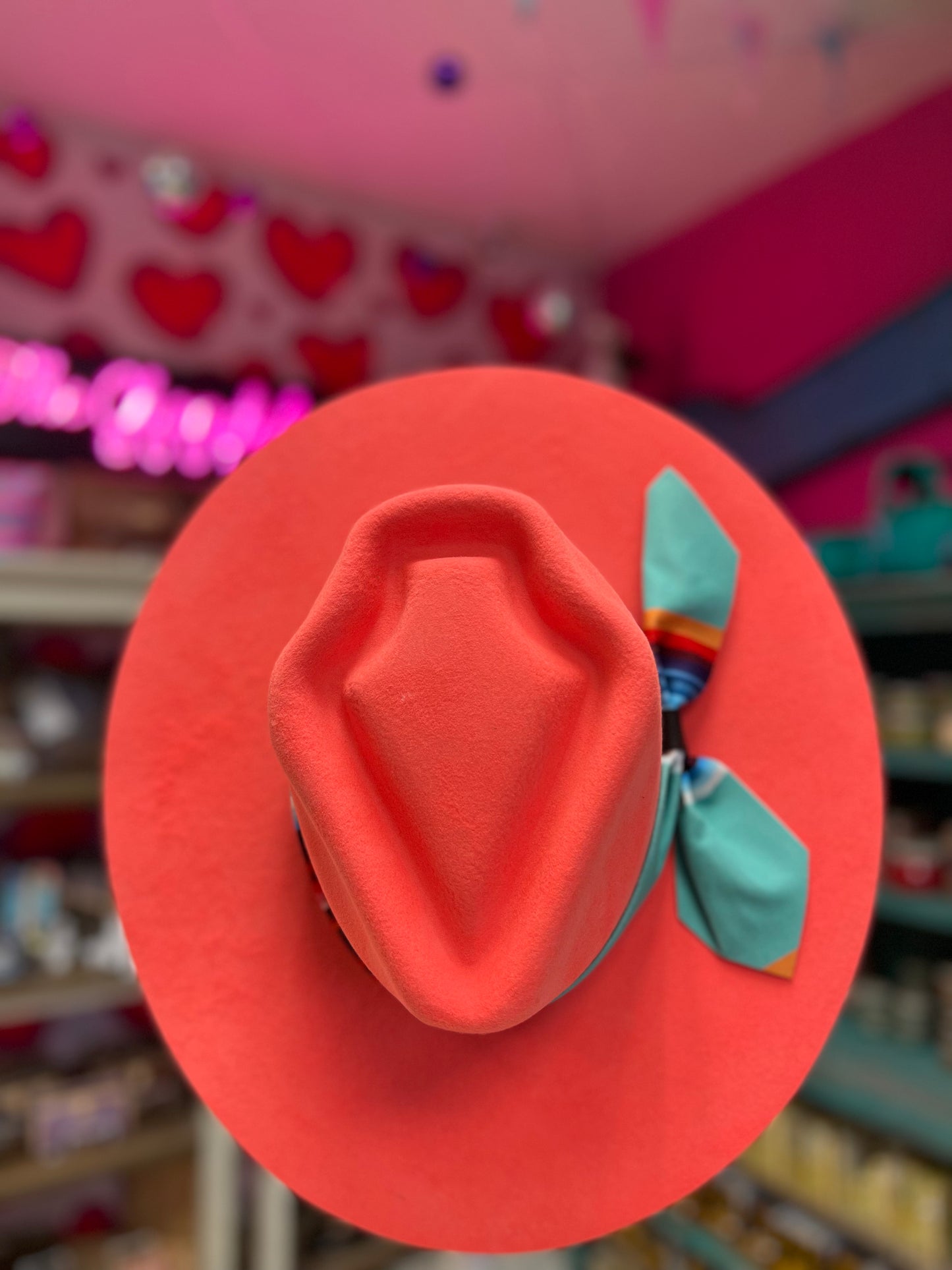 CHARLIE 1 HORSE INDIAN LODGE FELT HAT - CORAL