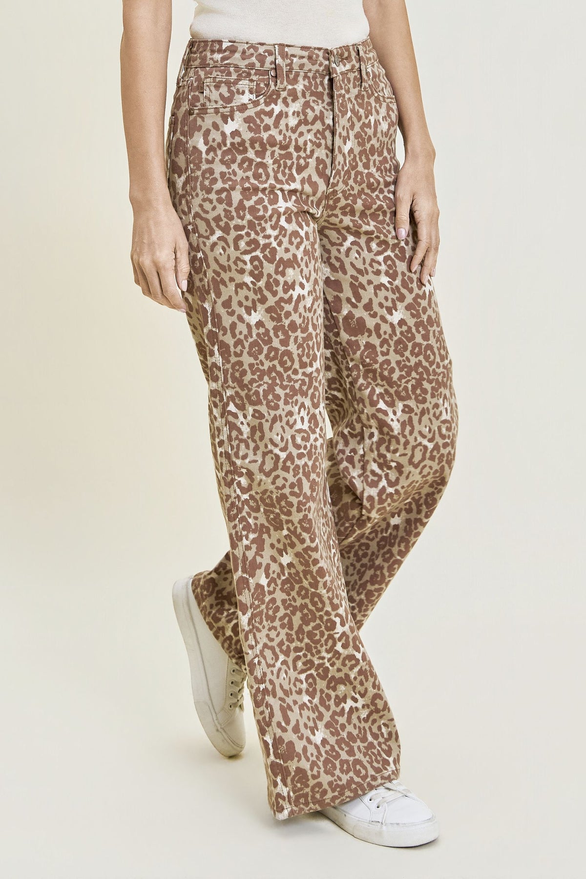 JUDY BLUE HIGH WAIST LUX RETRO WIDE WINTER LEOPARD JEANS