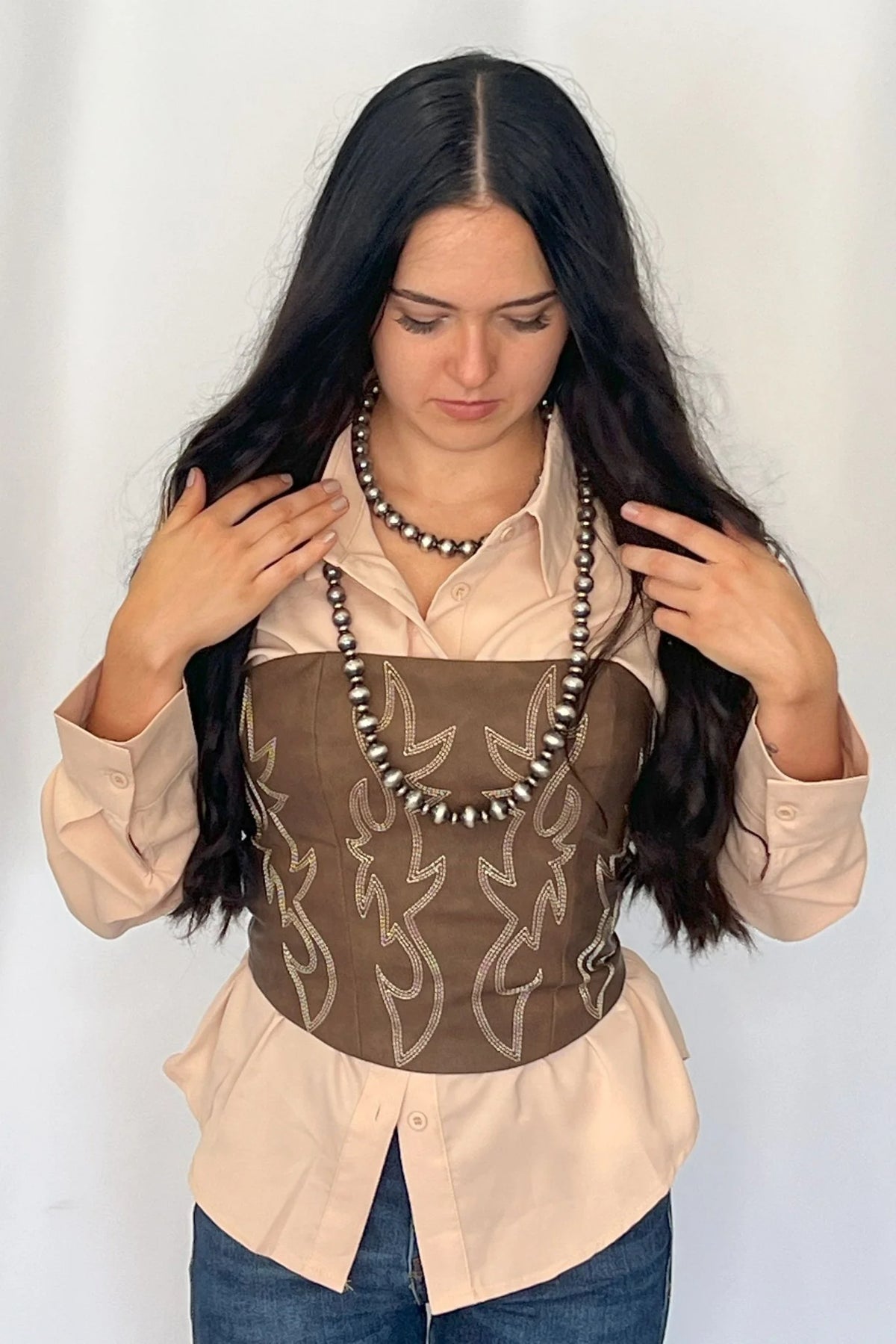BEIGE BUTTON DOWN LONG SLEEVE COLLARD SHIRT