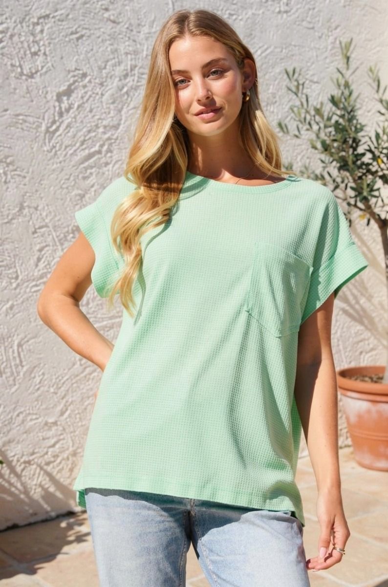 ROUND NECKLINE DOLMAN TOP WITH POCKET - CASCADE MINT