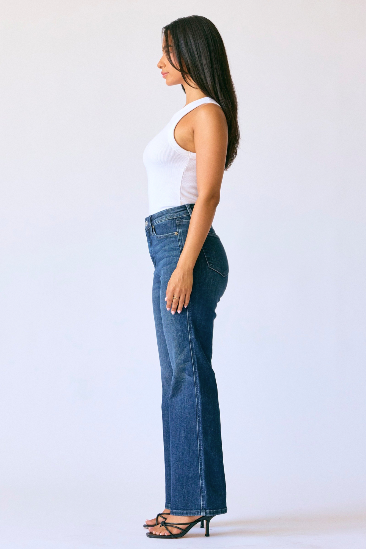 JUDY BLUE MID RISE PETITE TUMMY CONTROL CLASSIC STRAIGHT JEAN - DARK STONE