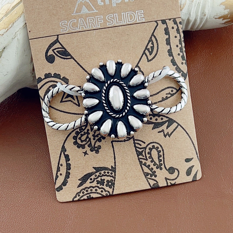 WESTERN CONCHO SCARF SLIDE
