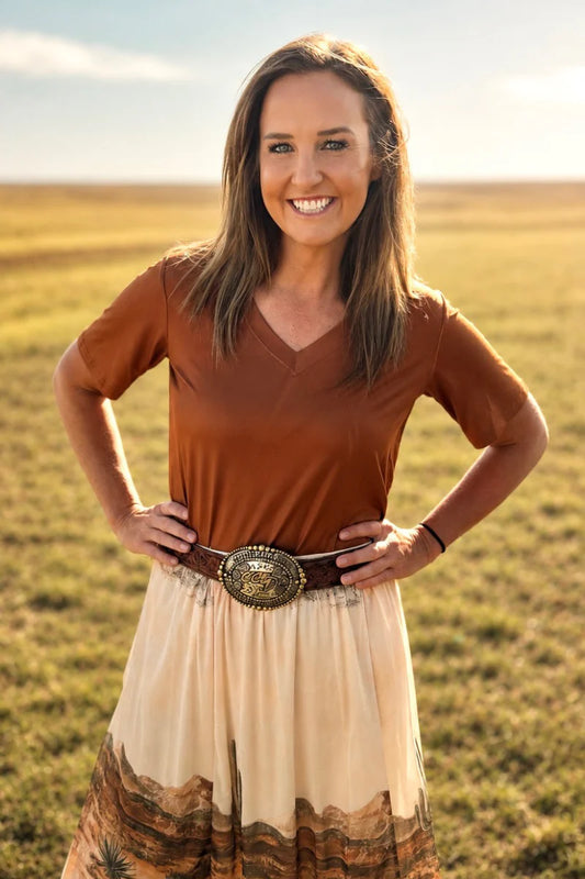 SIMPLE STERLING VNECK SADDLE TOP
