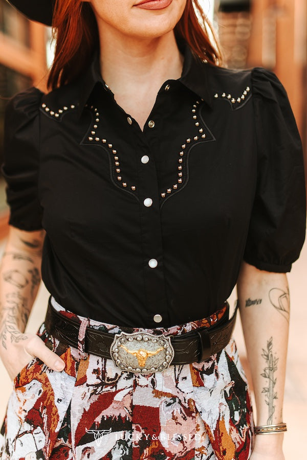 BLACK SHORT PUFF SLEEVE WESTERN STUDDED YOKE SHIRT