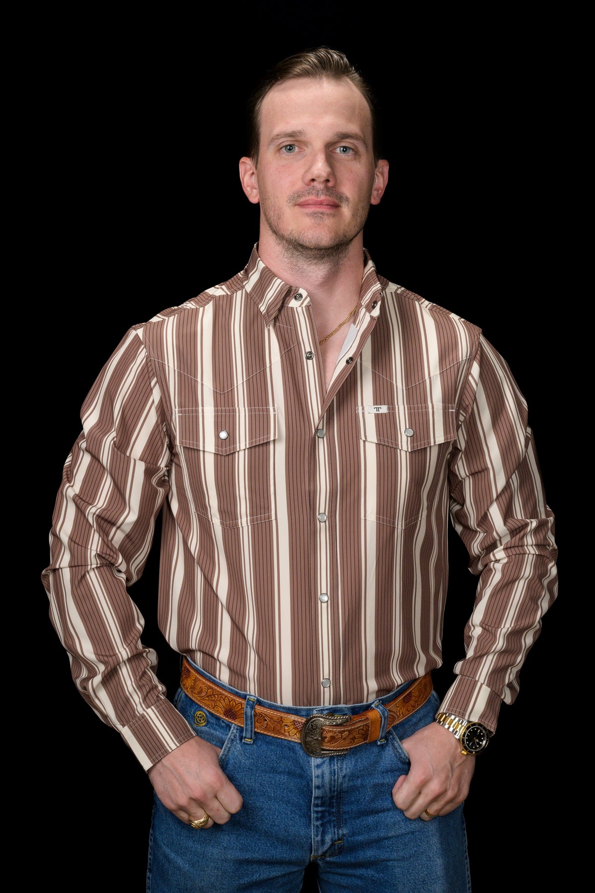 FERRELL MEN'S THE ATLAS IN BROWN - LONG SLEEVE SNAP SHIRT