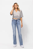 JUDY BLUE NON DISTRESSED MID RISE BOOTCUT JEANS - LIGHT STONE