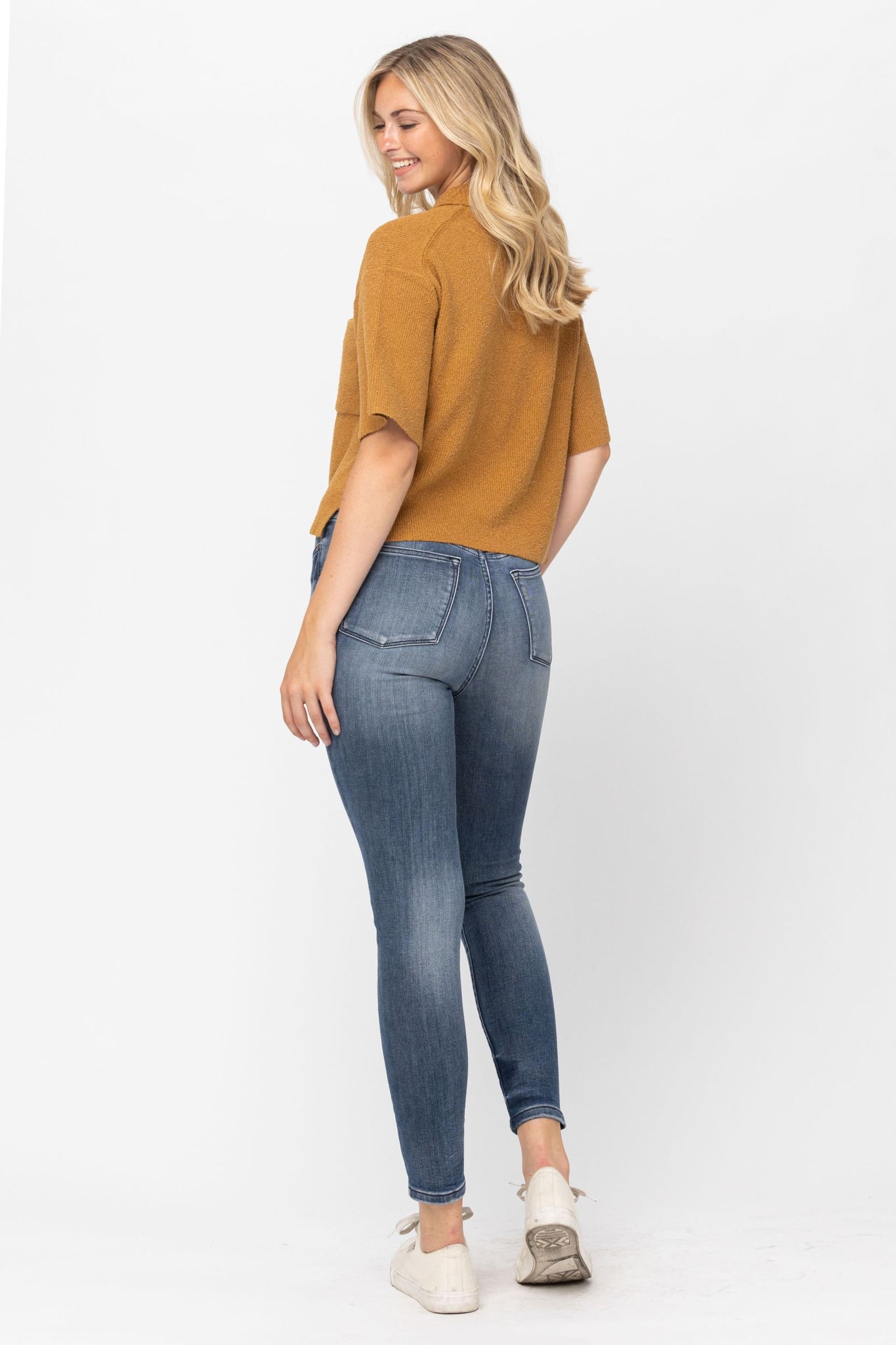 JUDY BLUE HIGH WAIST TUMMY CONTROL CONTRAST SKINNY JEANS – The Chandelier  Rose Boutique