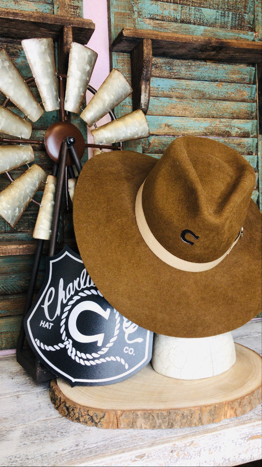CHARLIE 1 HORSE HIGHWAY ACORN HAT