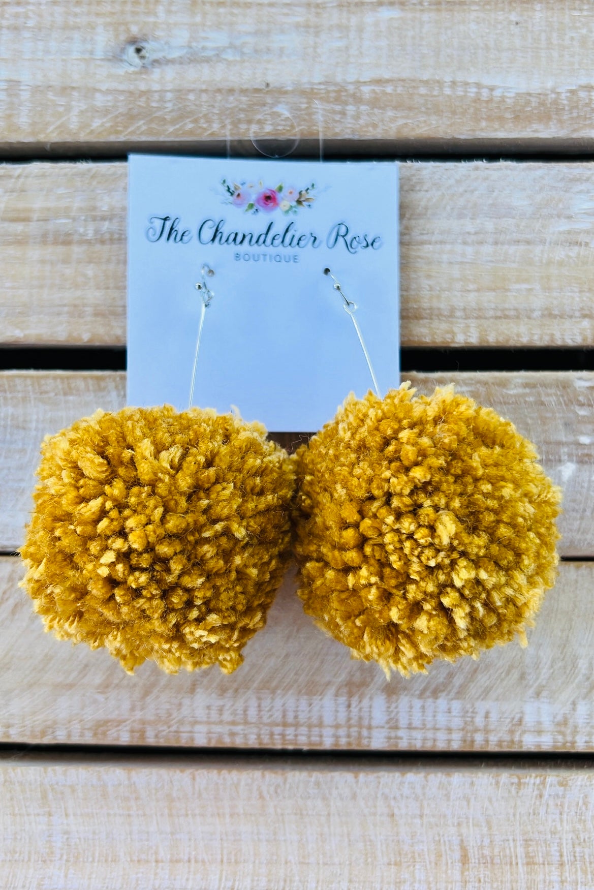 LARGE POM POM EARRINGS - GOLD