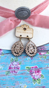 PINK PANACE PEARL WHITE SMALL SANTA FE TEARDROP EARRINGS - 9PWRG