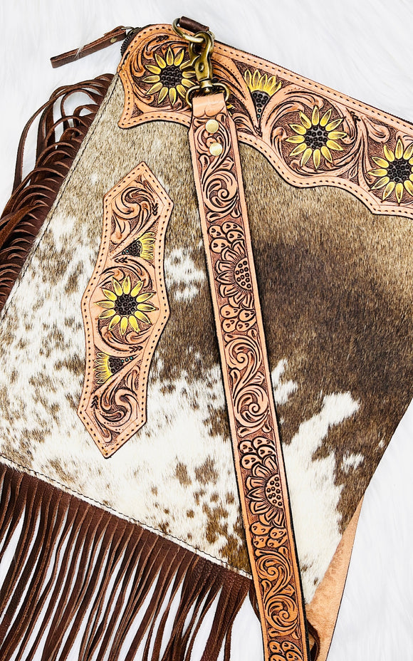 AMERICAN DARLING LEATHERED SUNFLOWER HIDE SHOULDER BAG ADBGA252B