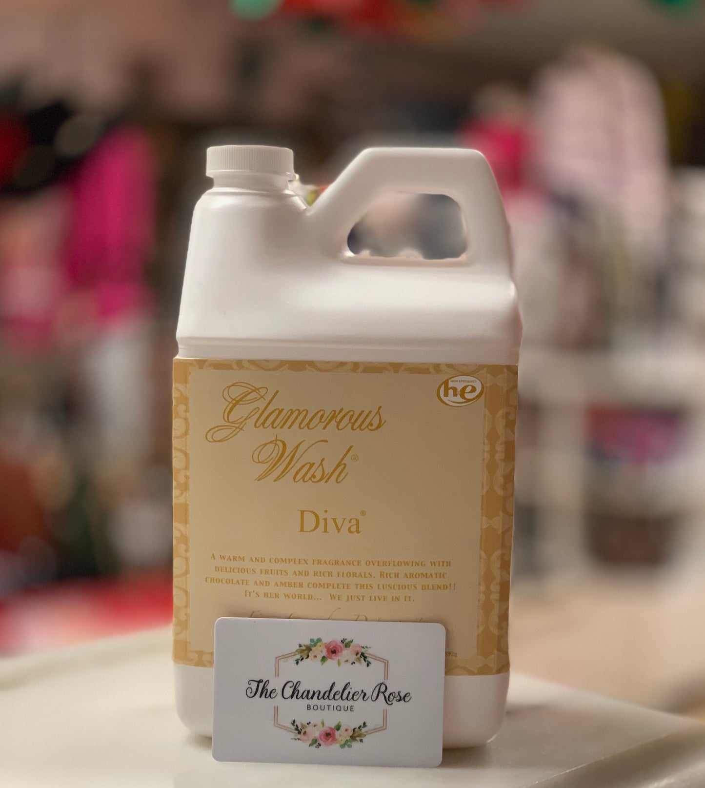 TYLER CANDLE CO GLAMOROUS WASH - DIVA 64 OZ