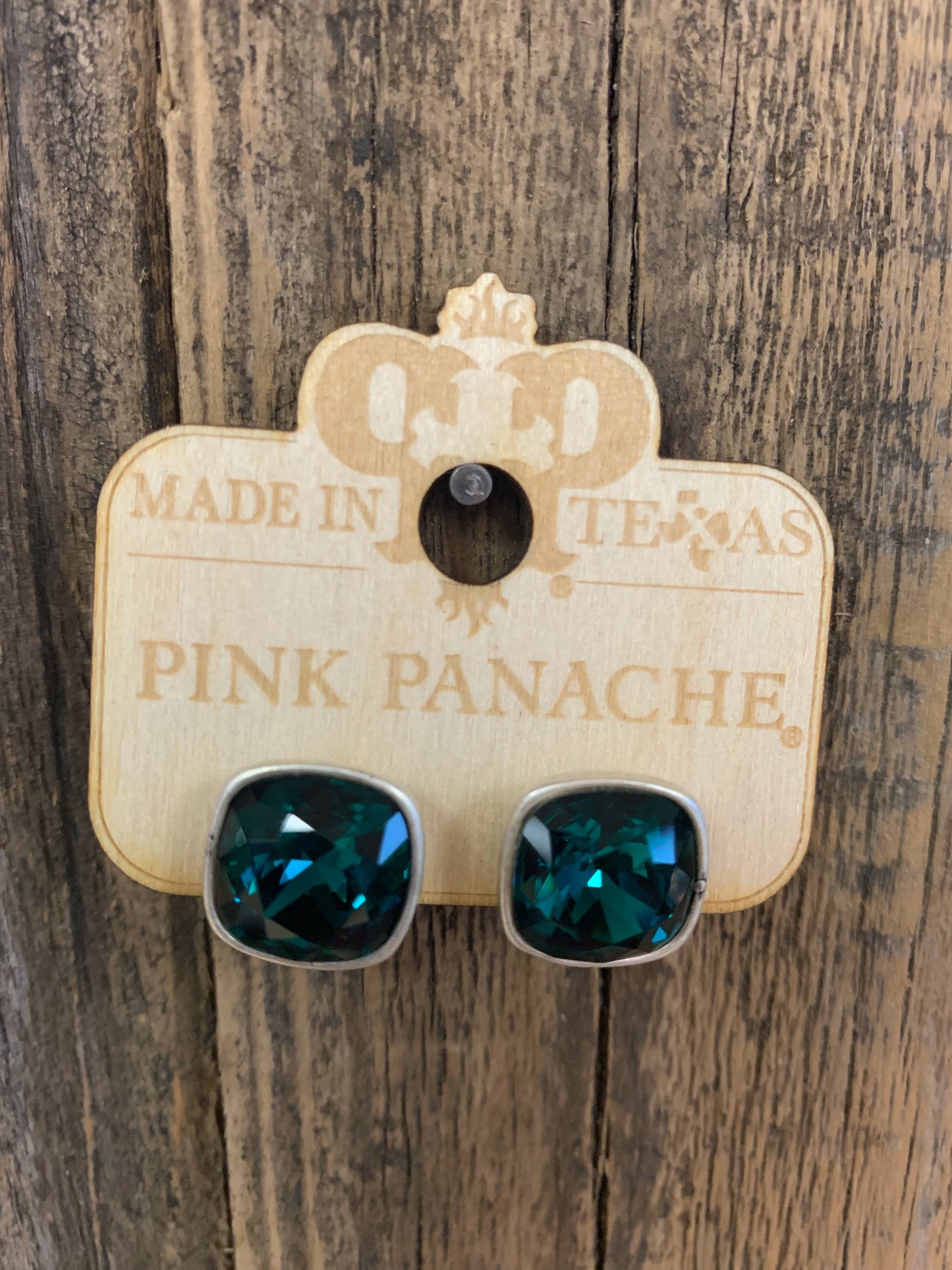 PINK PANACHE 12MM GREEN SILVER POST STUDS - E448SE