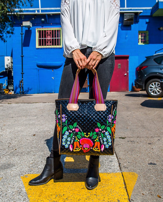 CONSUELA LA REINA BLACK CLASSIC TOTE