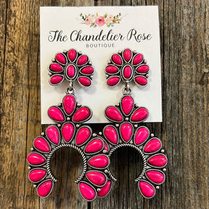 BLOSSOM HORSESHOE EARRINGS - SILVER/FUCHSIA