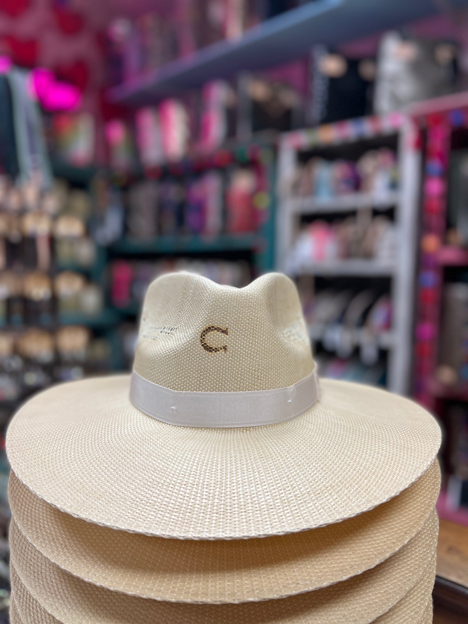 CHARLIE 1 HORSE MEXICO SHORE NATURAL TAN The Chandelier Rose Boutique